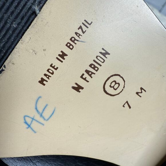 VINTAGE NINE WEST Women's Size 7 Pebbled Leather Flat Cowboy Boot Black Pull On - Picture 6 of 13